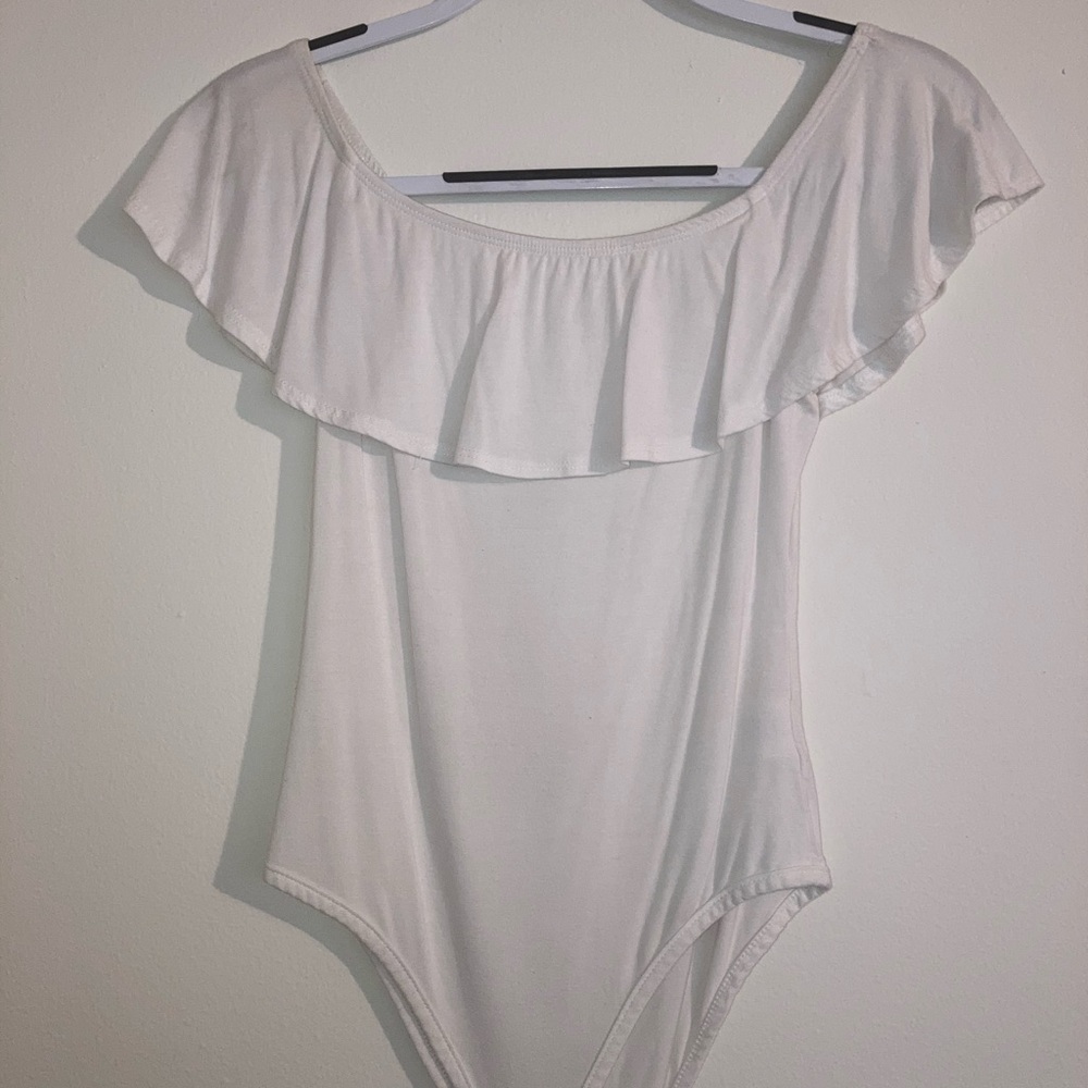 Altar’d State off the shoulder bodysuit